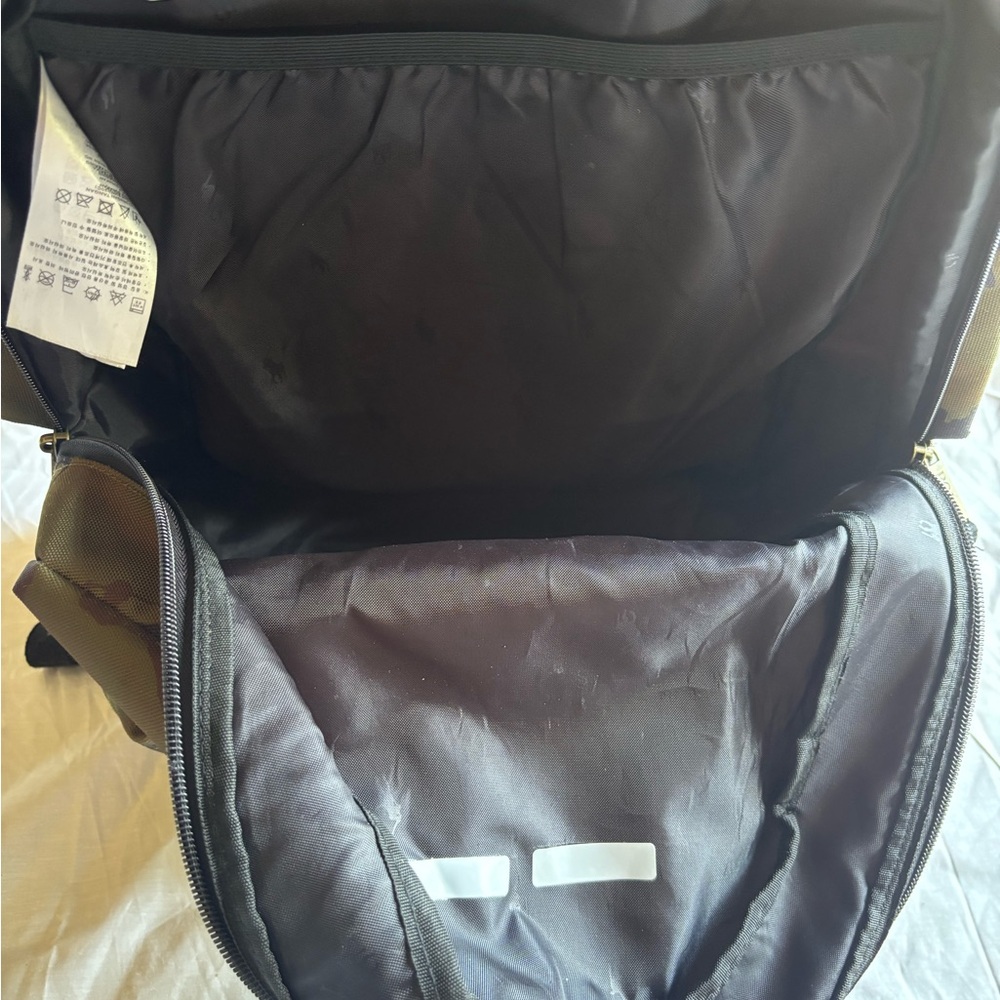 Polo by Ralph Lauren Camouflage Backpack with Orange Logo - Picture 7 of 9